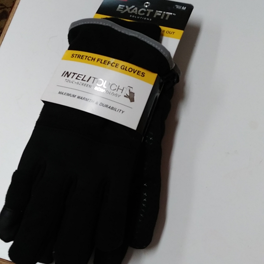 Exact Fit Solutions men's size medium stretch fleece gloves intellitouch